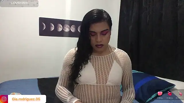 Snapshot of Ariana_Rodriguez_ chatting on 07/06/26, 10:34 Ariana Rodriguez online show from 07/06/26, 10:34