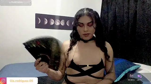 Snapshot of Ariana_Rodriguez_ chatting on 07/07/26, 08:57 Ariana Rodriguez online show from 07/07/26, 08:57