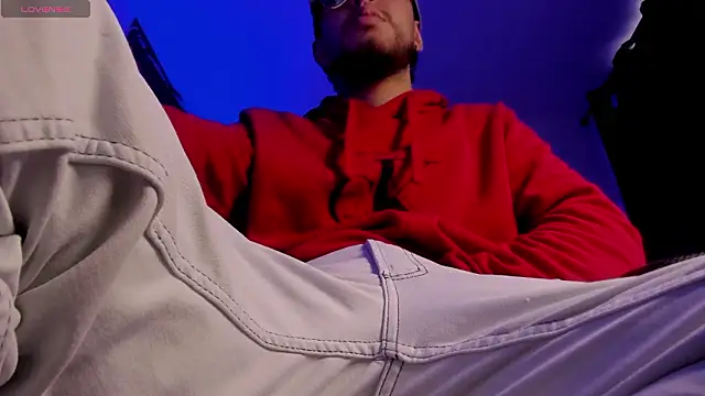 s sven03 online show from 02/21/26, 10:33