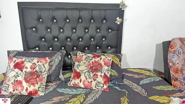 Darlyquenn11 online show from 01/18/25, 03:53