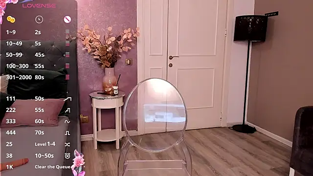 CarlaReysX online show from 01/31/25, 11:24