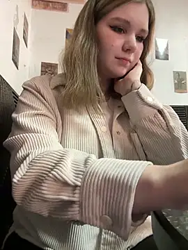 Snapshot of PumaShyXD chatting on 12/03/24, 11:55 PumaShyXD online show from 12/03/24, 11:55