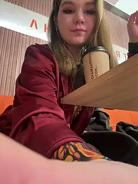 Snapshot of PumaShyXD chatting on 12/30/24, 01:47 PumaShyXD online show from 12/30/24, 01:47