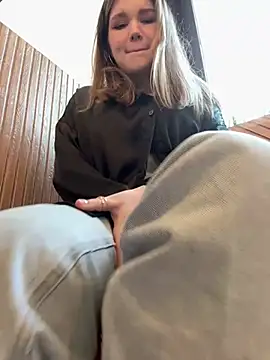 Snapshot of PumaShyXD chatting on 03/22/25, 10:28 PumaShyXD online show from 03/22/25, 10:28