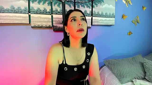 AdelleLennox cg online show from 02/22/25, 10:51