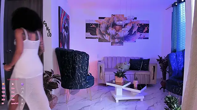 pretty pettite online show from 12/08/24, 01:14