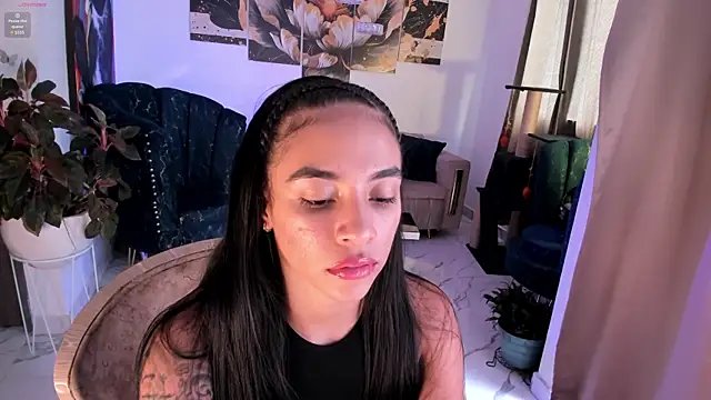 pretty pettite online show from 02/06/26, 07:17