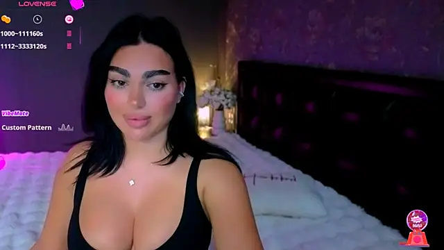 babyleilaa online show from 11/01/25, 10:56