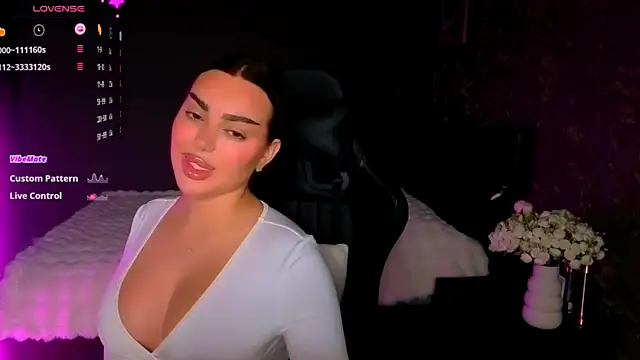 babyleilaa online show from 01/11/26, 06:35