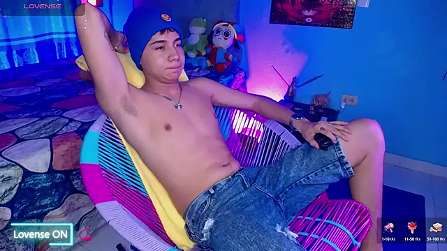 Snapshot of mexican_cum chatting on 09/24/25, 02:59 mexican cum online show from 09/24/25, 02:59