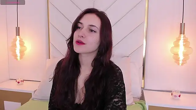 Flor delunaa online show from 02/09/25, 12:52