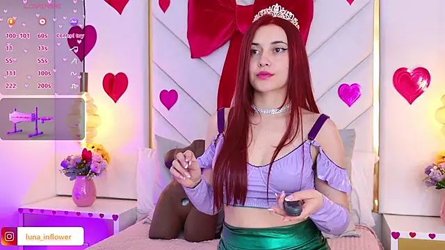 Flor delunaa online show from 02/19/26, 12:56