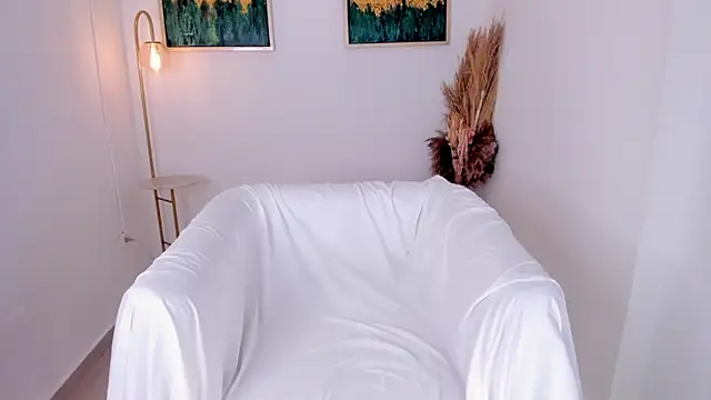 Adria ross online show from 06/03/26, 12:08