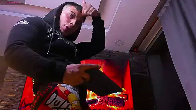 Snapshot of angeel_d035 chatting on 10/14/25, 02:34 angeel d035 online show from 10/14/25, 02:34