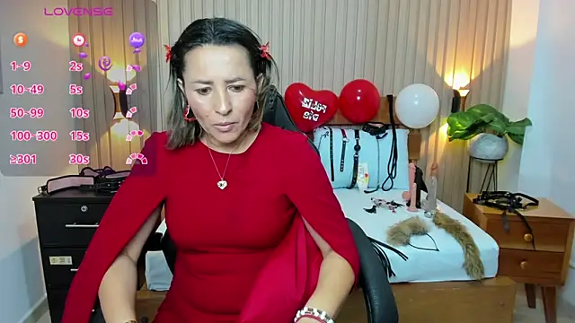 luciana ballesteros  online show from 02/14/25, 12:36