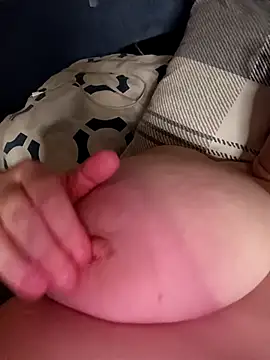 poussychats online show from 03/11/25, 12:00