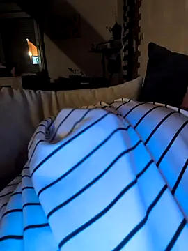 poussychats online show from 10/29/25, 08:43