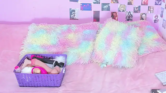 MIDORI BACK 01 online show from 09/09/25, 09:14