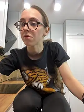 MartiniiSelenna online show from 09/10/25, 05:40