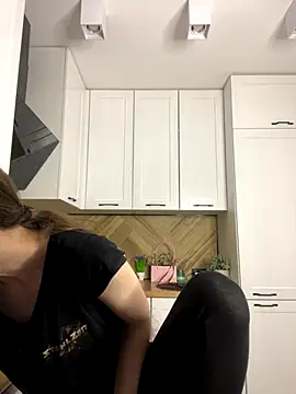 MartiniiSelenna online show from 11/20/25, 06:57