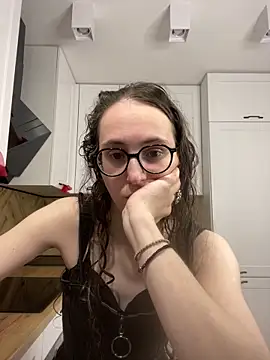 MartiniiSelenna online show from 02/21/26, 06:47