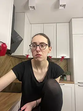 MartiniiSelenna online show from 04/21/26, 05:47