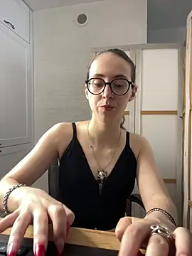 MartiniiSelenna online show from 07/18/26, 05:44