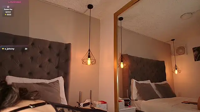 AngelinaRoss  online show from 02/27/25, 10:09