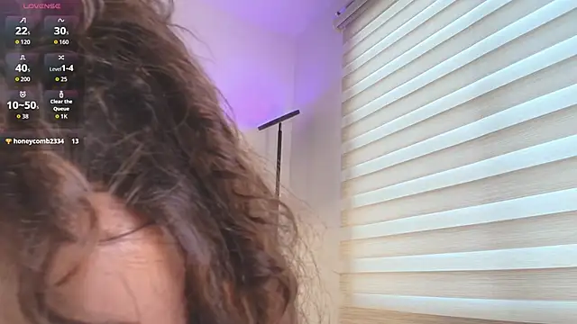 AngelinaRoss  online show from 11/13/25, 03:55