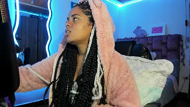 ladyrd1 online show from 03/22/25, 04:35