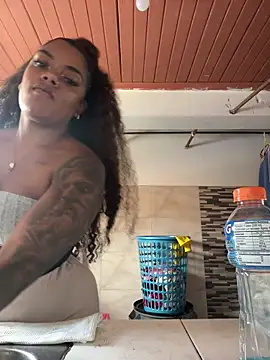 ladyrd1 online show from 01/18/26, 08:23