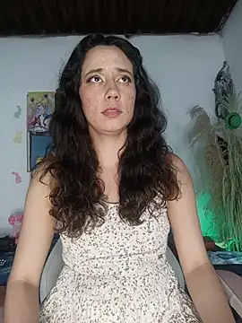lovely kitt online show from 05/21/26, 04:08
