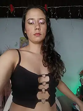 lovely kitt online show from 07/20/26, 03:43