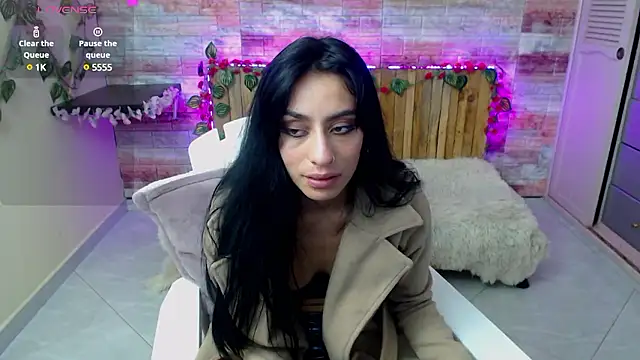 Snapshot of Lucy_joi chatting on 12/03/24, 08:49 Lucy joi online show from 12/03/24, 08:49