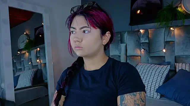 alaia-rogers online show from 10/03/25, 11:40