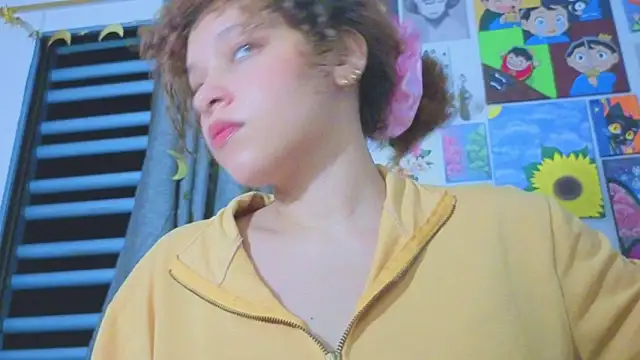 Snapshot of Ada_gales_ chatting on 05/26/26, 02:51 Ada gales online show from 05/26/26, 02:51
