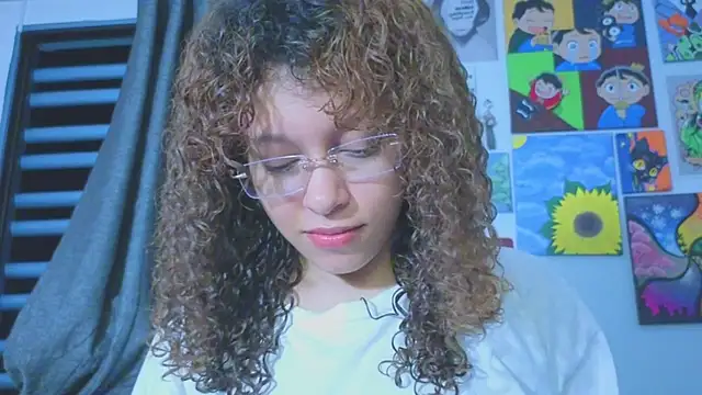 Snapshot of Ada_gales_ chatting on 07/07/26, 01:30 Ada gales online show from 07/07/26, 01:30