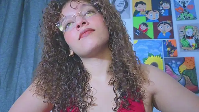 Snapshot of Ada_gales_ chatting on 07/17/26, 03:02 Ada gales online show from 07/17/26, 03:02