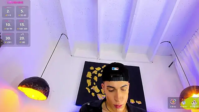 Angel Snowhotxxx online show from 12/28/24, 04:20