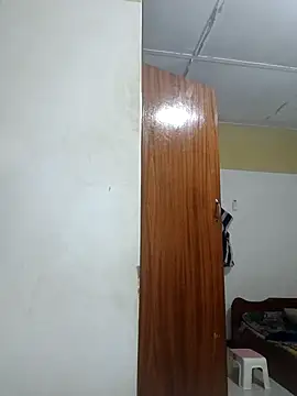 Snapshot of Longblackhardd chatting on 09/10/25, 01:38 Longblackhardd online show from 09/10/25, 01:38