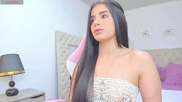 carlaperez  online show from 11/26/25, 01:06