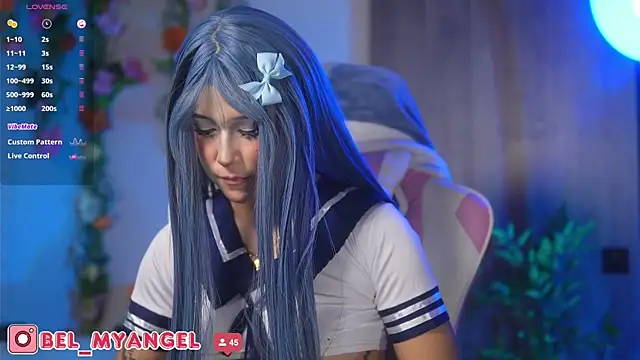 Bella-Franco online show from 10/30/25, 08:31