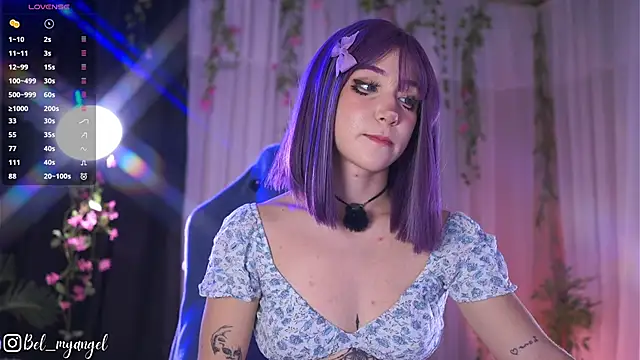 Bella-Franco online show from 04/17/26, 03:59