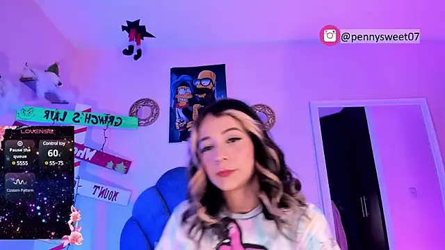 Snapshot of penny_sweett_ chatting on 01/06/25, 10:58 penny sweett online show from 01/06/25, 10:58