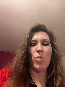 Lwhite1 online show from 02/24/25, 11:52