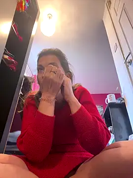 Lwhite1 online show from 10/13/25, 03:45