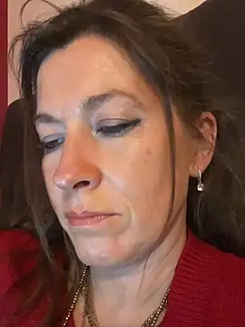 Lwhite1 online show from 04/19/26, 08:55