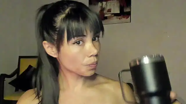 AnaHenao online show from 03/04/26, 11:38