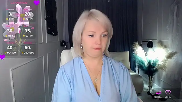 Juarnea online show from 10/25/25, 05:59