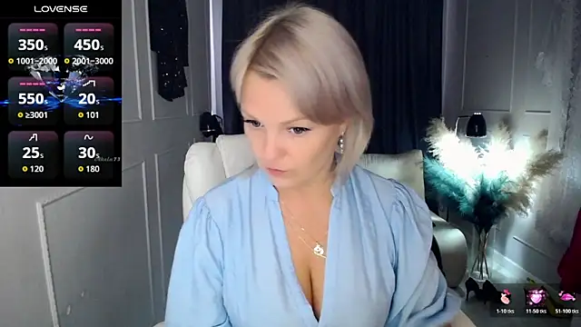 Snapshot of Juarnea chatting on 05/07/26, 10:31 Juarnea online show from 05/07/26, 10:31
